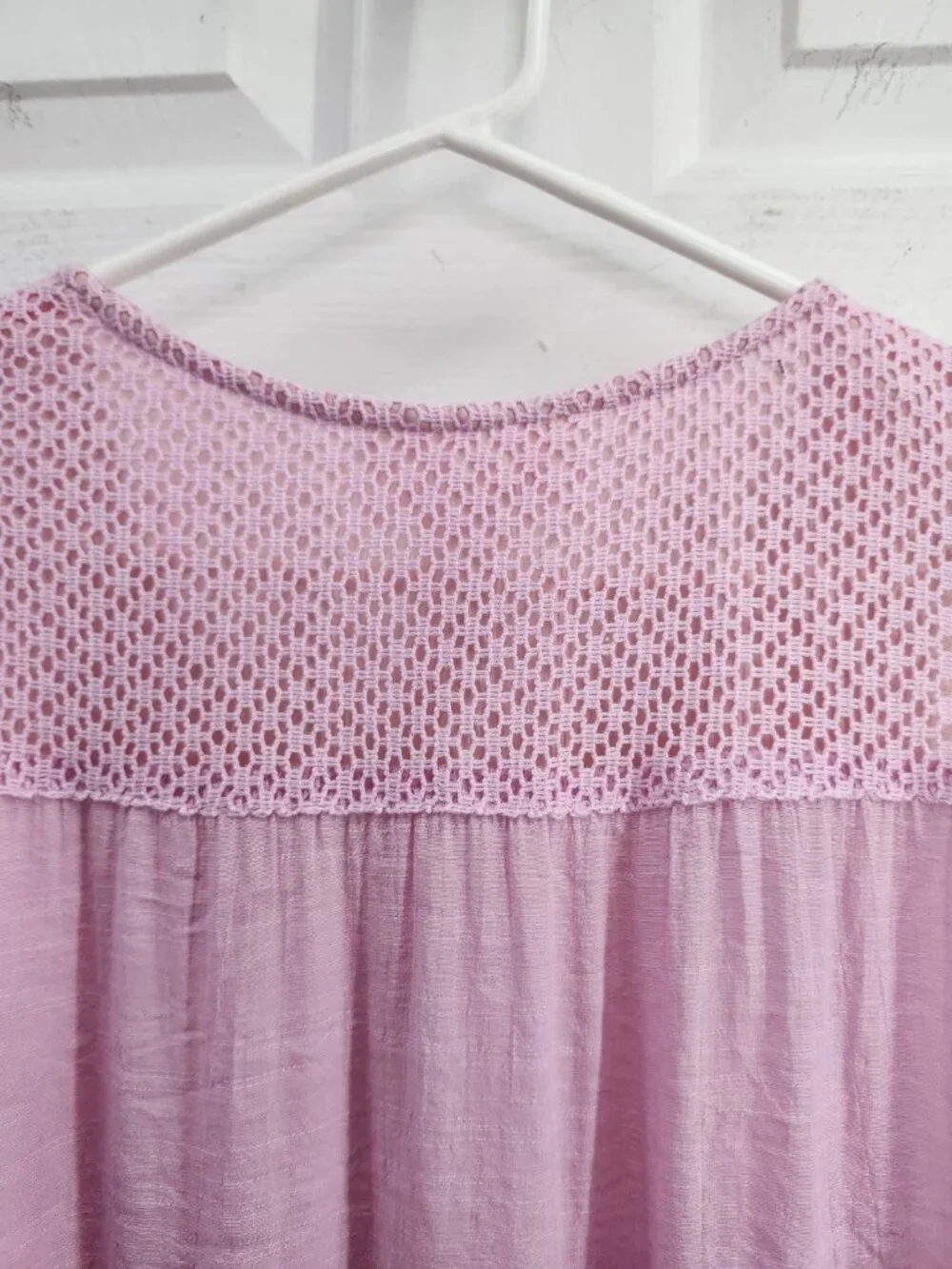 Pink Pineapple gauzy pink layered tank xl lacy hem - Picture 4 of 8